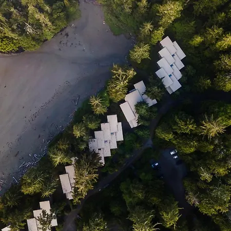 Pacific Sands Beach Resort Tofino Exterior photo
